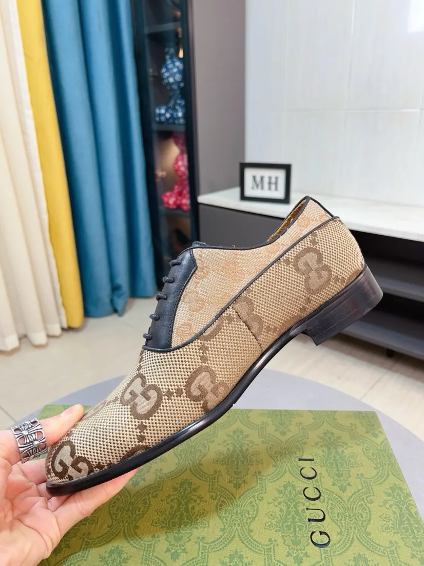 Men's Men's Shoes💰458🌹🌹Cowhide [GUCCI Gucci] Gucci leather shoes are the most popular classic. Synchronized with the official website, the upper is made of Italian calfskin ➕cowhide lining, with unique brand and unique craftsmanship. Highlighting the hot style of the new year. Stop hesitating, stop wandering, get it now. Number: 38--44